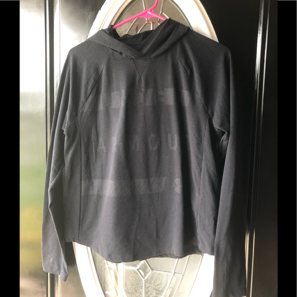 Under Armour Tops - Under Armour hoodie
